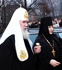 Святейший Патриарх совершил освящение храма и келейного корпуса в Крестовоздвиженском Иерусалимском женском монастыре в с. Лукино