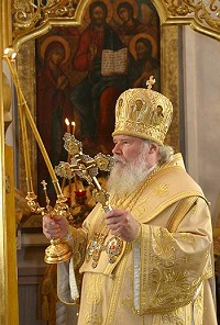 В праздник Всех святых, в земле Российской просиявших, Святейший Патриарх совершил Божественную литургию в крестовом храме Патриаршей резиденции Свято-Данилова монастыря В праздник Всех святых, в земле Российской просиявших, Святейший Патриарх совершил Божественную литургию в крестовом храме Патриаршей резиденции Свято-Данилова монастыря
