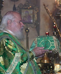 Слово Святейшего Патриарха Московского и всея Руси Алексия II после литургии в День Святого Духа Слово Святейшего Патриарха Московского и всея Руси Алексия II после литургии в День Святого Духа