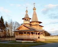 Святейший Патриарх Кирилл освятил в Подмосковье храм вблизи деревни Борки