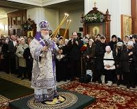 В неделю 4-ю Великого поста Предстоятель Русской Церкви освятил московский храм прп. Алексия, человека Божия, в Красном Селе и возглавил Литургию в новоосвященном храме