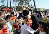 Святейший Патриарх Кирилл посетил традиционный детский праздник в Переделкине