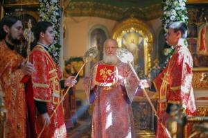 В день памяти пророка Божия Илии Святейший Патриарх Кирилл совершил Литургию в храме Илии Пророка в Обыденском переулке в Москве