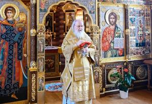 В Неделю 29-ю по Пятидесятнице Святейший Патриарх Кирилл совершил Литургию в Александро-Невском скиту