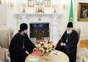 Святейший Патриарх Кирилл принял заместителя председателя ОВЦС архиепископа Ереванского Леонида