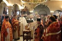 На Русском подворье в Белграде совершено архиерейское богослужение по случаю годовщины интронизации Святейшего Патриарха Кирилла