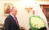 Президент России В.В. Путин поздравил Святейшего Патриарха Кирилла с 15-й годовщиной интронизации